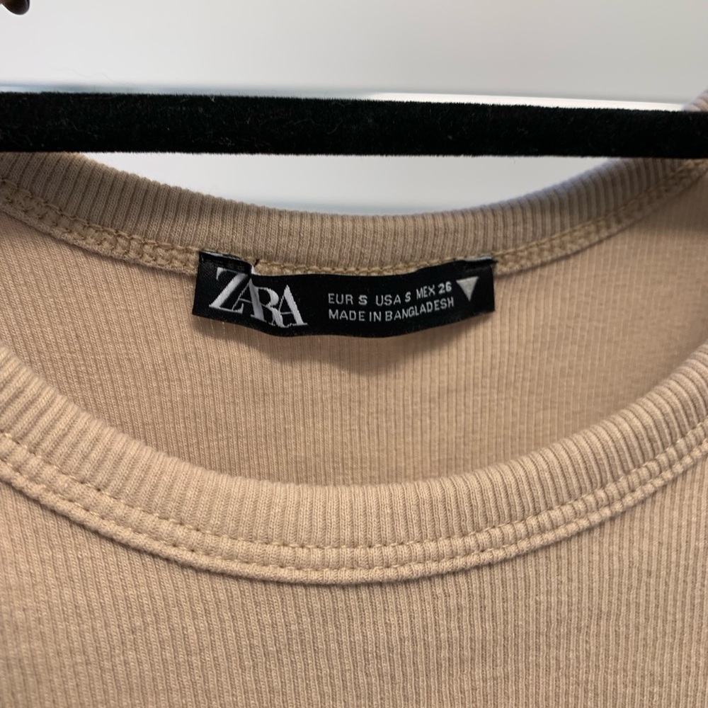 Zara Ribbed Top - Picture 2 of 4